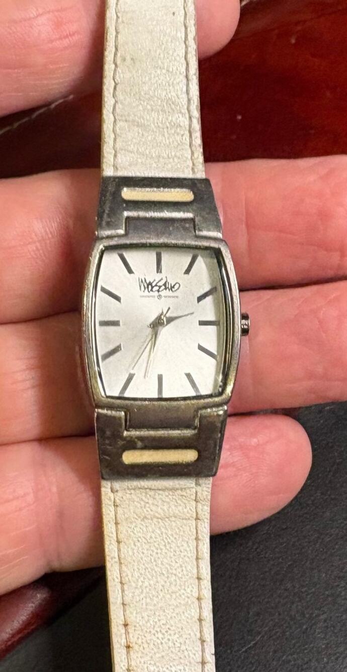 Women's 22mm Brushed Metal Tone Mossimo Watch, White Leather Band